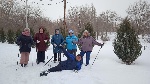 В ГАУ СО КЦСОН Александрово-Гайского района в рамках работы Университета третьего возраста проходят занятия на факультете "Школа активного долголетия" по скандинавской ходьбе с палками.