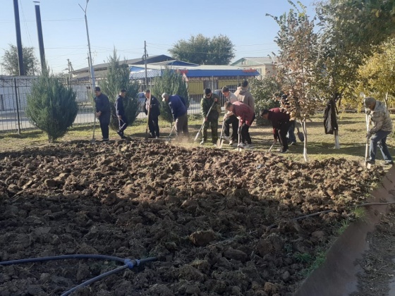 На территории района ведутся мероприятия по благоустройству.