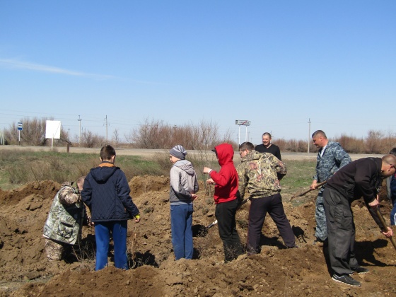 В Новоузенске стартовала акция «Зеленый город»