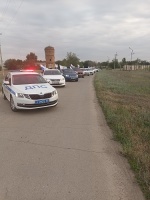 В Новоузенске сотрудники полиции приняли участие в автопробеге посвященный Дню России.