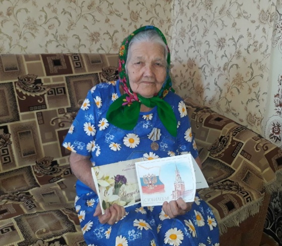 18 марта 2020 года отметила свой 90 летний юбилей труженица тыла, жительница с. Александров-Гай Захарова Анна Ивановна 18 марта 2020 года отметила свой 90 летний юбилей труженица тыла, жительница с. Александров-Гай Захарова Анна Ивановна