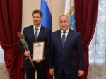 Александрово-Гайский район занесен на областную Доску Почета!