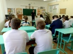 В преддверии летних каникул полицейские напомнили школьникам основные правила безопасности в летние каникулы.