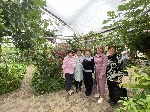 В рамках работы университета третьего возраста факультета "Социальный туризм" получатели  социальных услуг  комплексного центра социального обслуживания населения  Александрово-Гайского района посетили Саратовский Лимонарий.