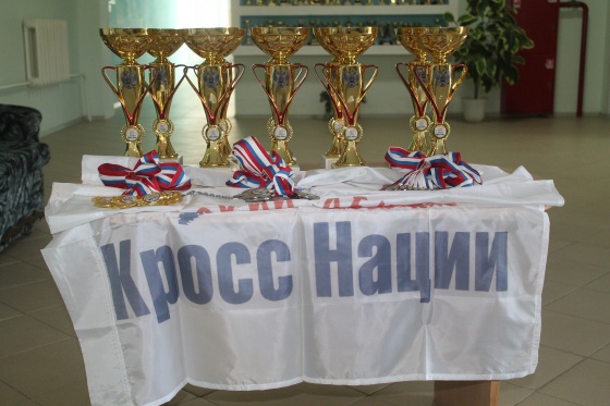 16 сентября 2016 г. в Районом парке с. Александров-Гай состоялся Всероссийский день бега "Кросс Нации - 2017".